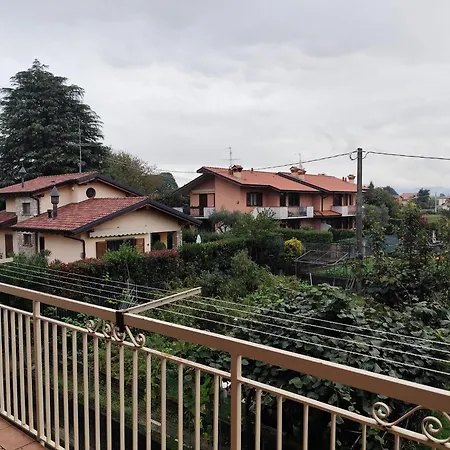 Cozy Shared Flat Homestay